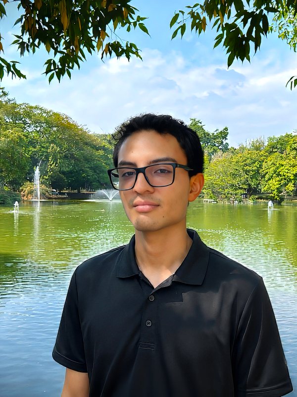 Juan Jose Sapuy Oliveros